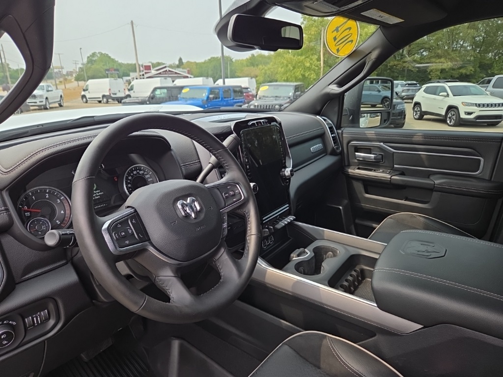 2024 Ram 2500 Laramie photo 8