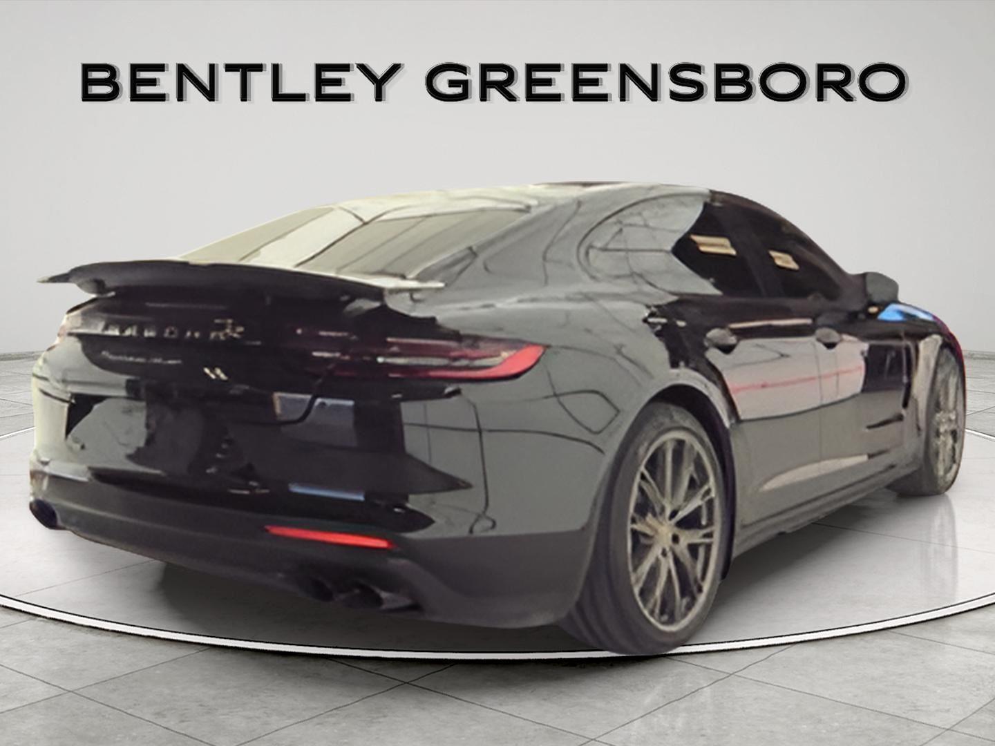 2020 Porsche Panamera Turbo photo 3