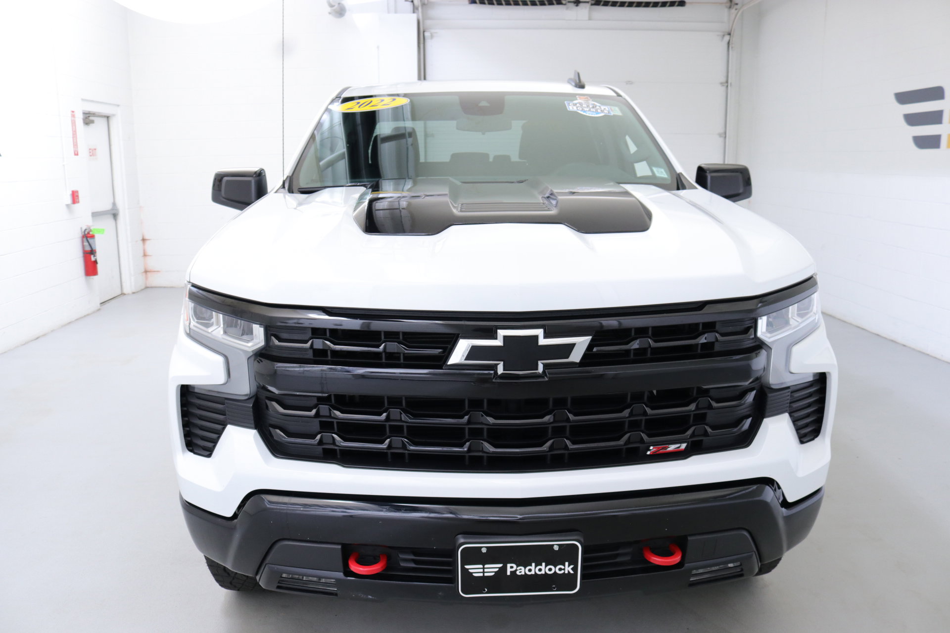 2022 Chevrolet Silverado 1500 LT Trail Boss photo 2