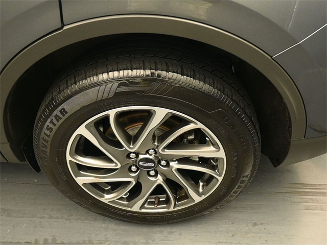 2021 Lincoln Corsair Standard photo 8