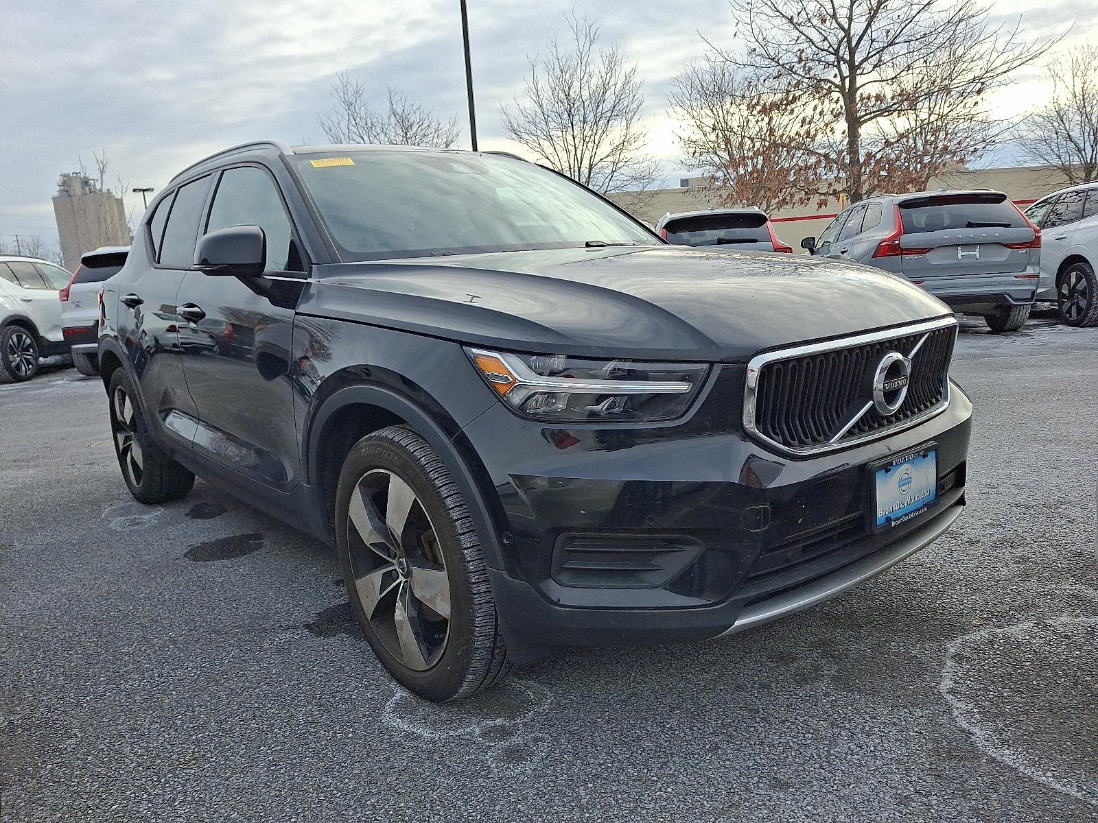 2019 Volvo XC40 Momentum