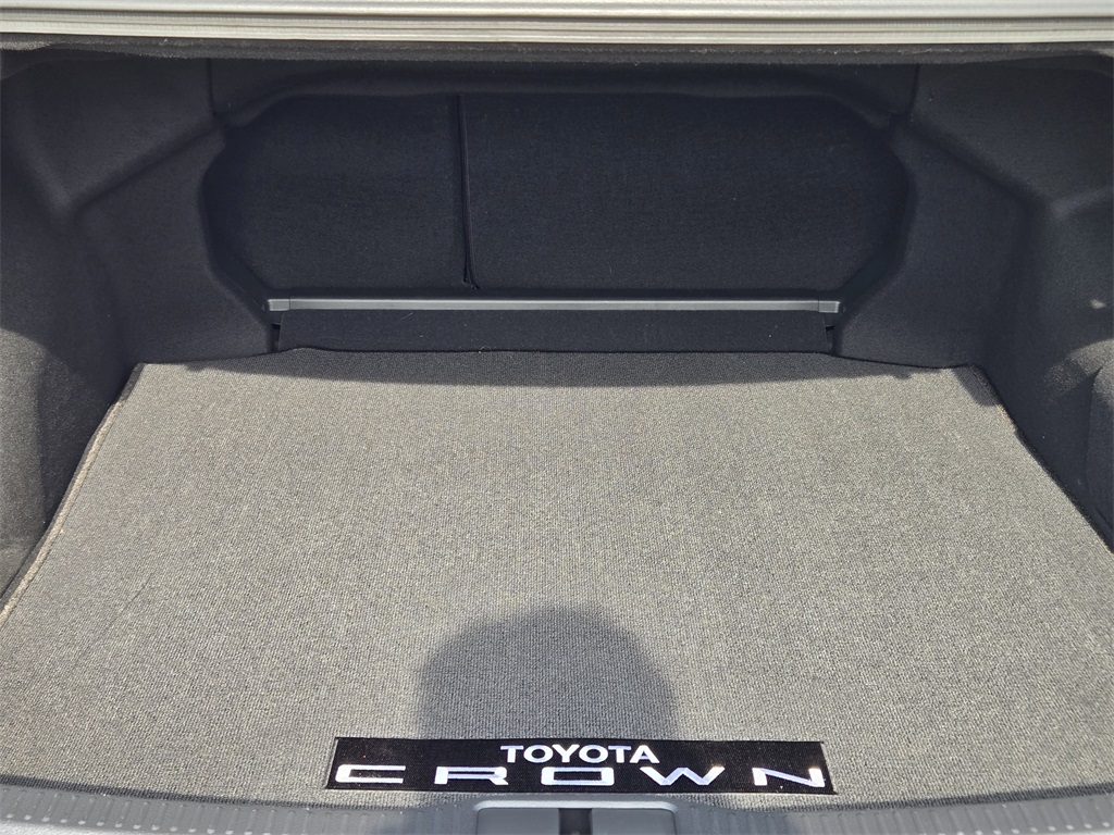 2025 Toyota Crown photo 29