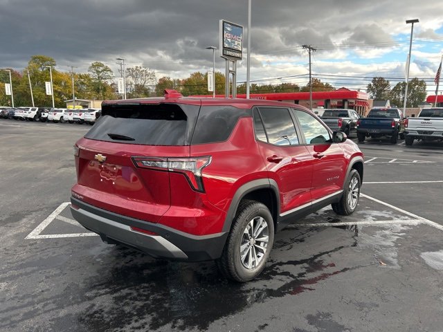 2026 Chevrolet Equinox LT photo 2