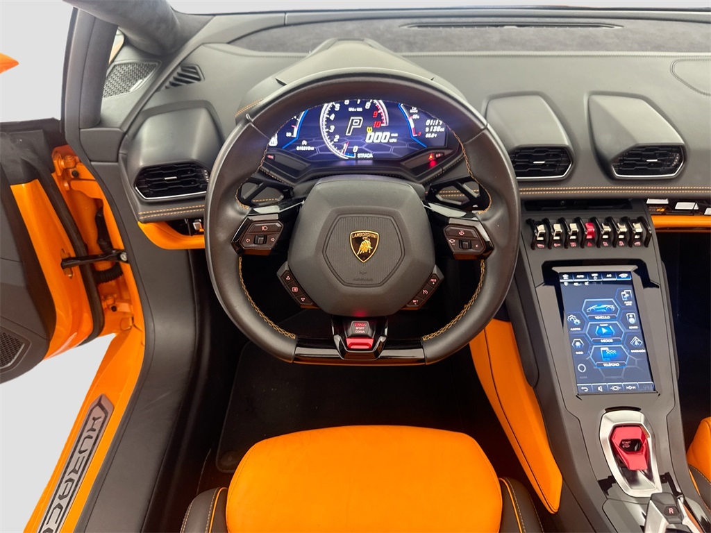 2020 Lamborghini Huracan Evo Spyder photo 21