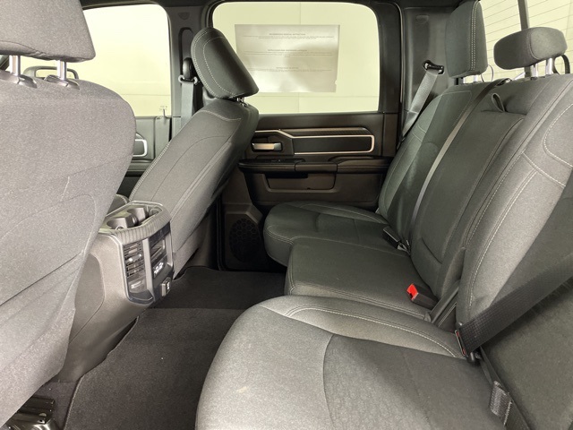 2026 Ram 2500 Big Horn photo 32