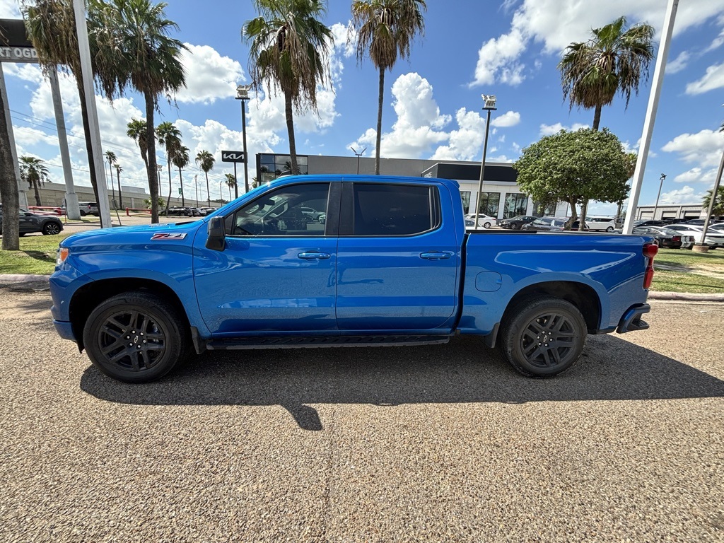2023 Chevrolet Silverado 1500 RST photo 4