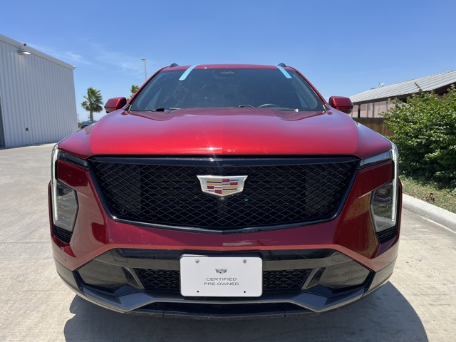 2025 Cadillac XT4 Sport photo 3
