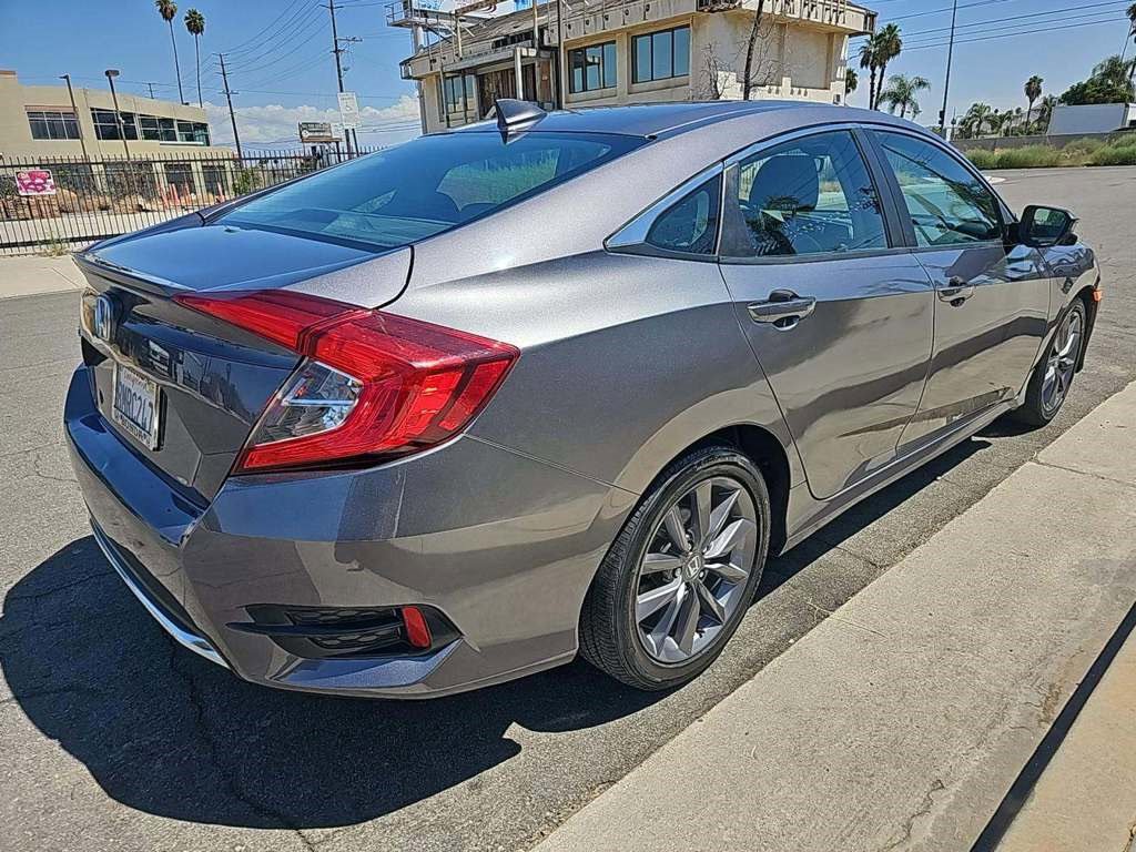 2019 Honda Civic EX-L photo 9