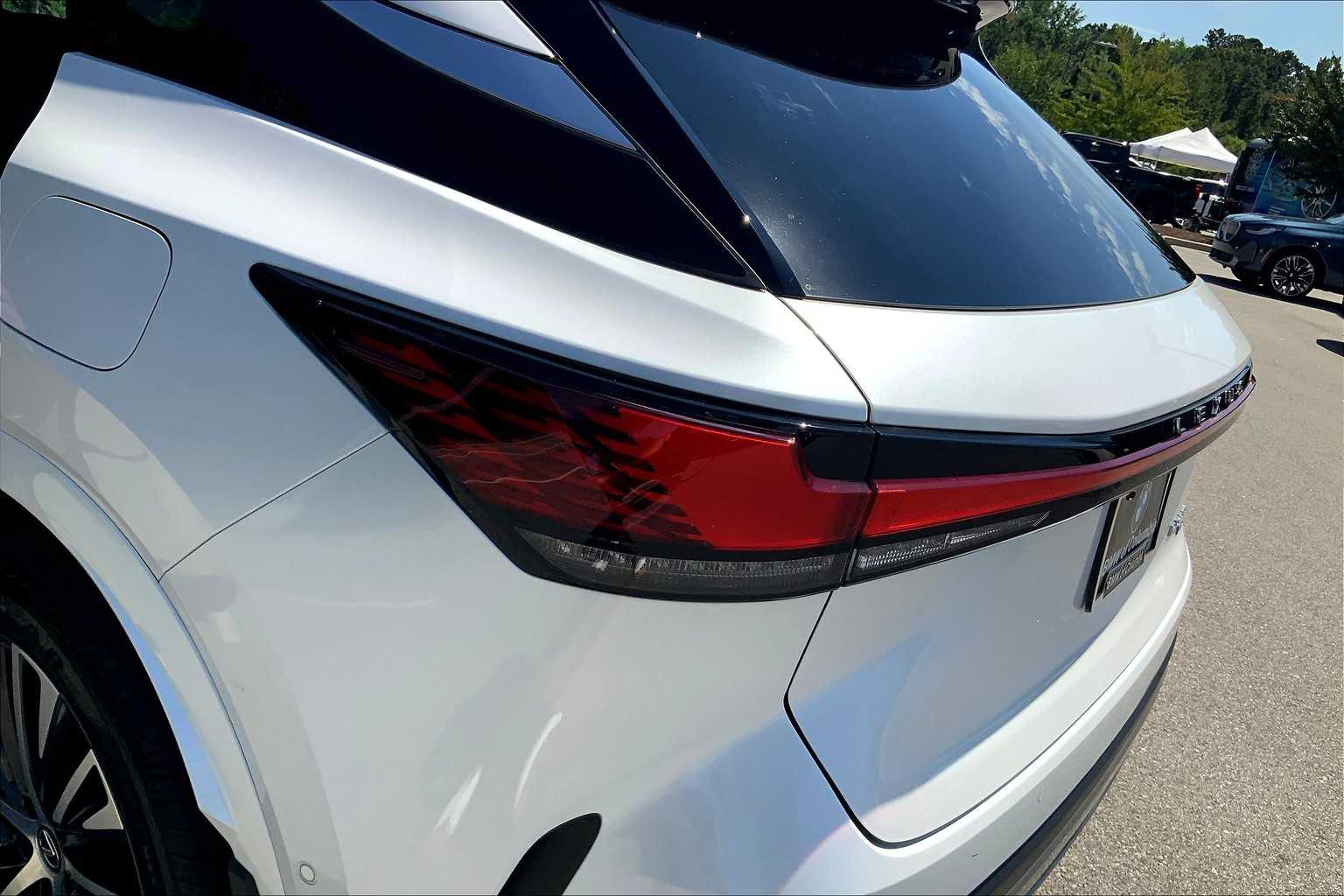 2024 Lexus RX Premium photo 28