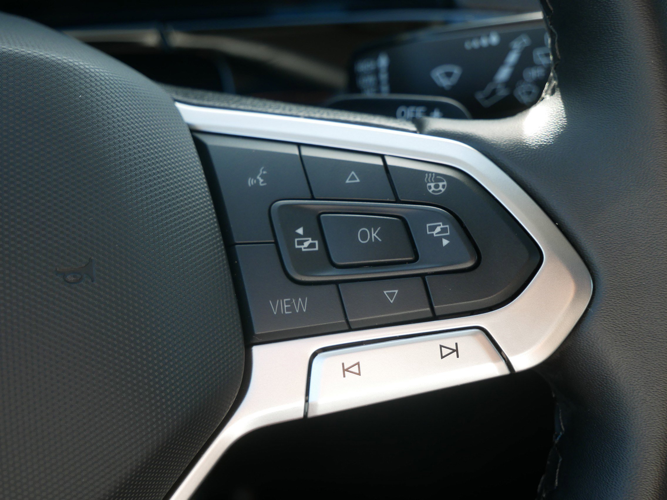 2025 Volkswagen Atlas Peak Edition photo 27