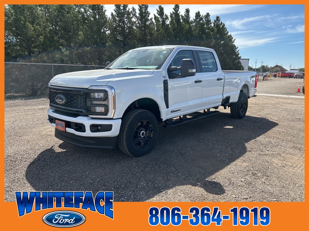 2026 Ford F-350 Super Duty XL's photo