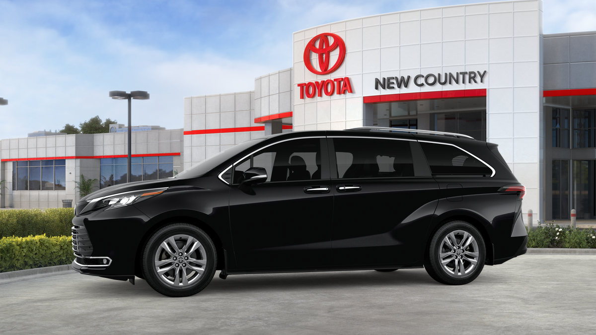 2026 Toyota Sienna Limited photo 3