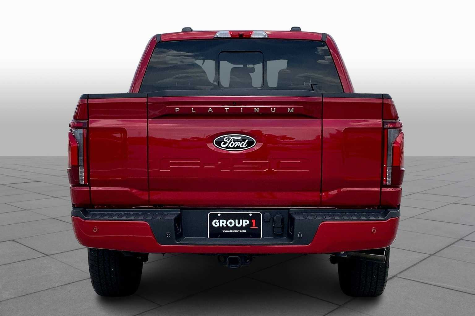 2025 Ford F-150 Platinum photo 4