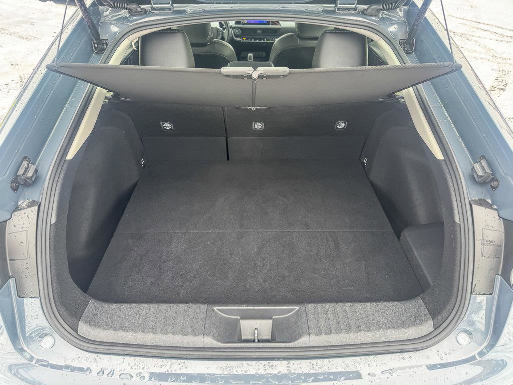 2025 TOYOTA PRIUS - Image 24