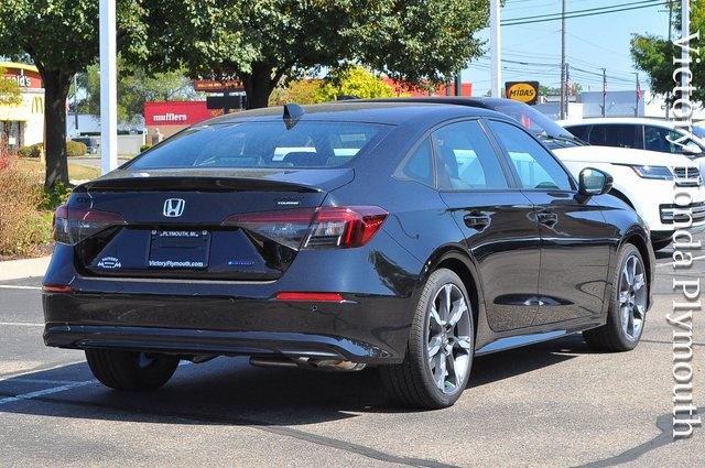 2026 Honda Civic Hybrid Sport Touring photo 2