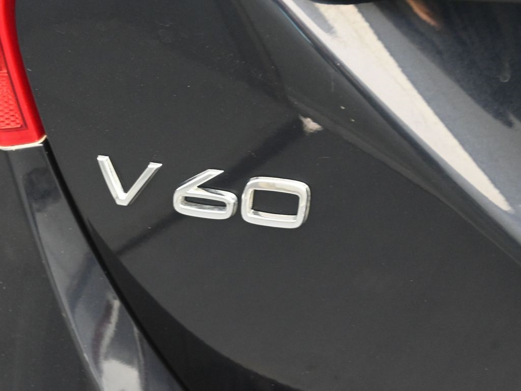 2016 Volvo V60 T5 photo 7