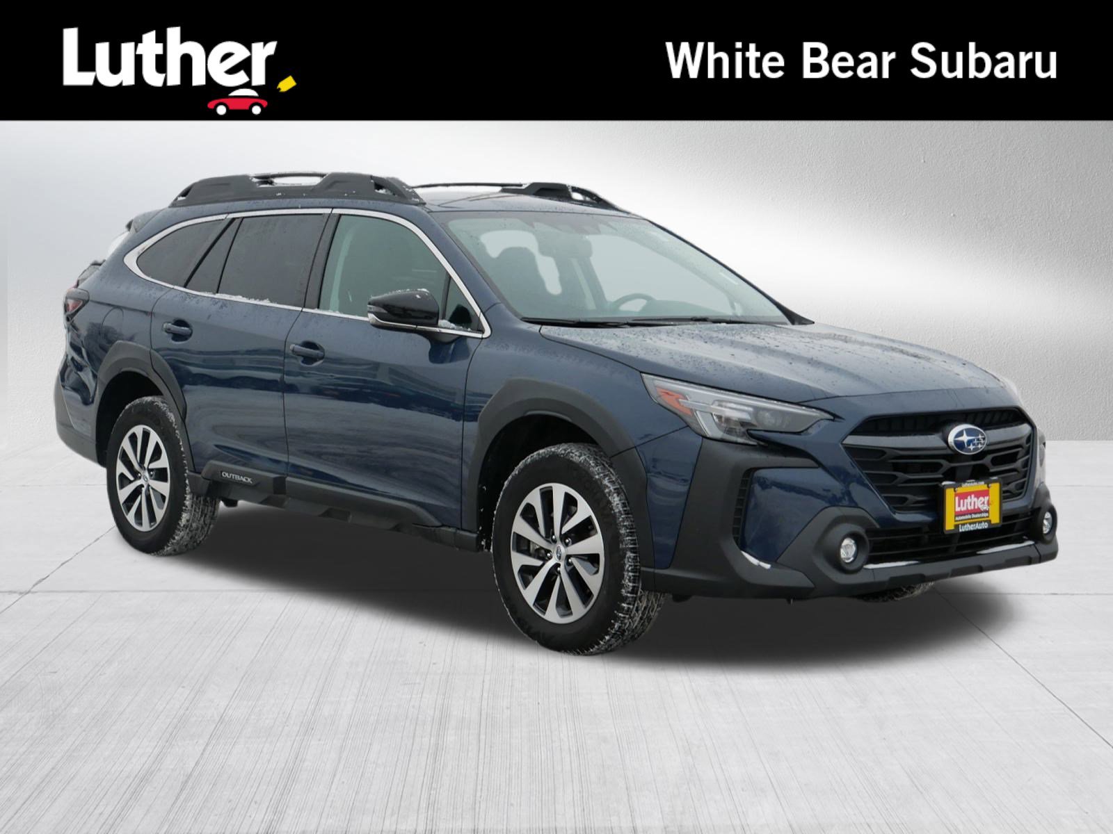 2024 Subaru Outback Premium's photo