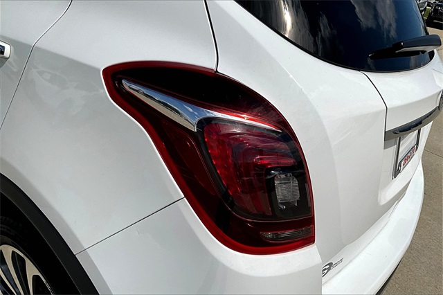2020 Buick Encore Essence photo 29