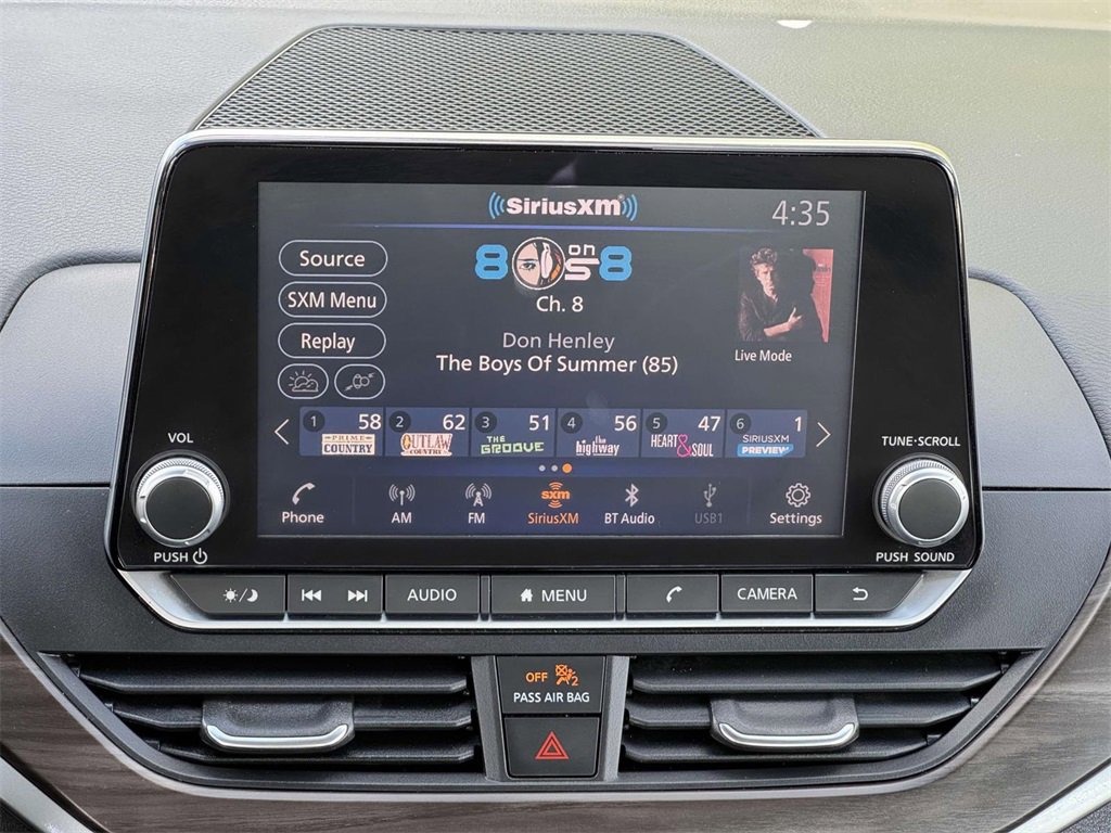 2024 Nissan Altima 2.5 SV photo 2