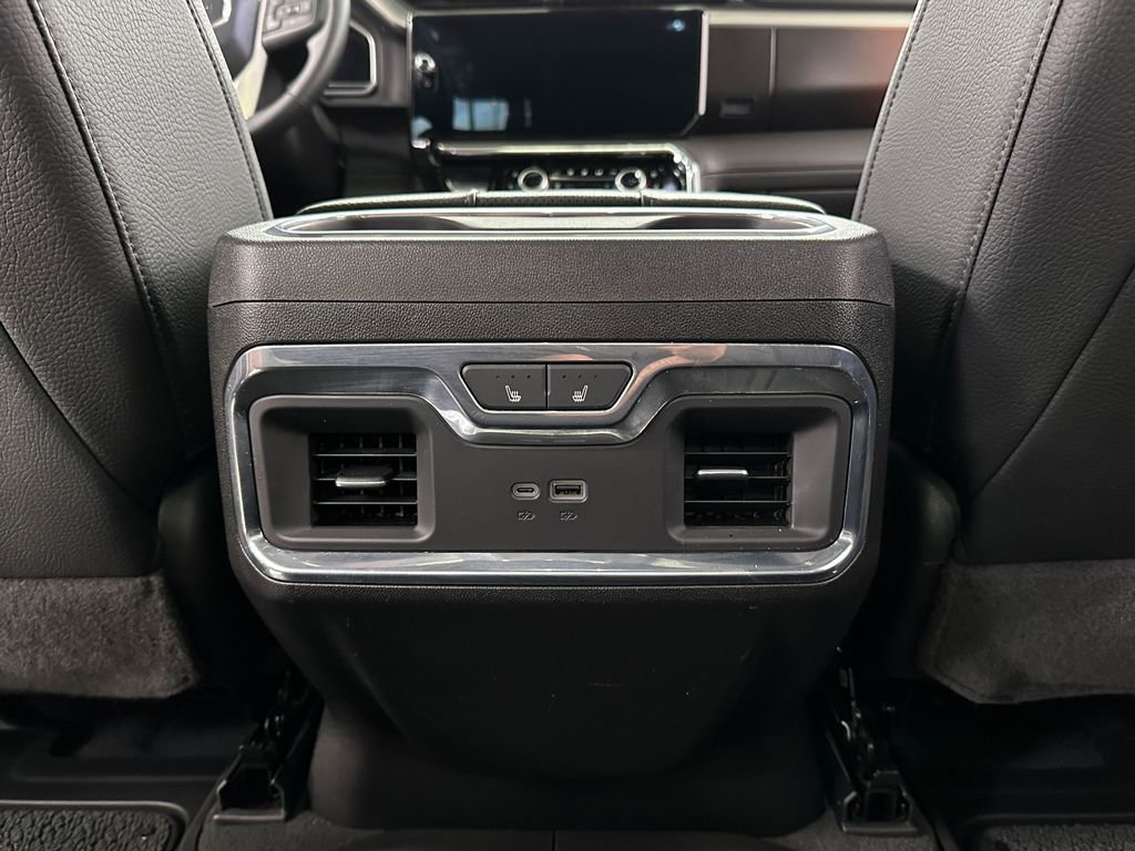 2024 Gmc Sierra 1500 Denali photo 12