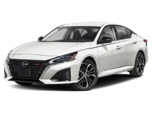 2025 Nissan Altima SR's photo