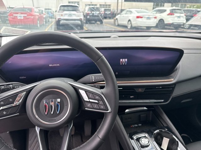 2025 Buick Envision photo 12
