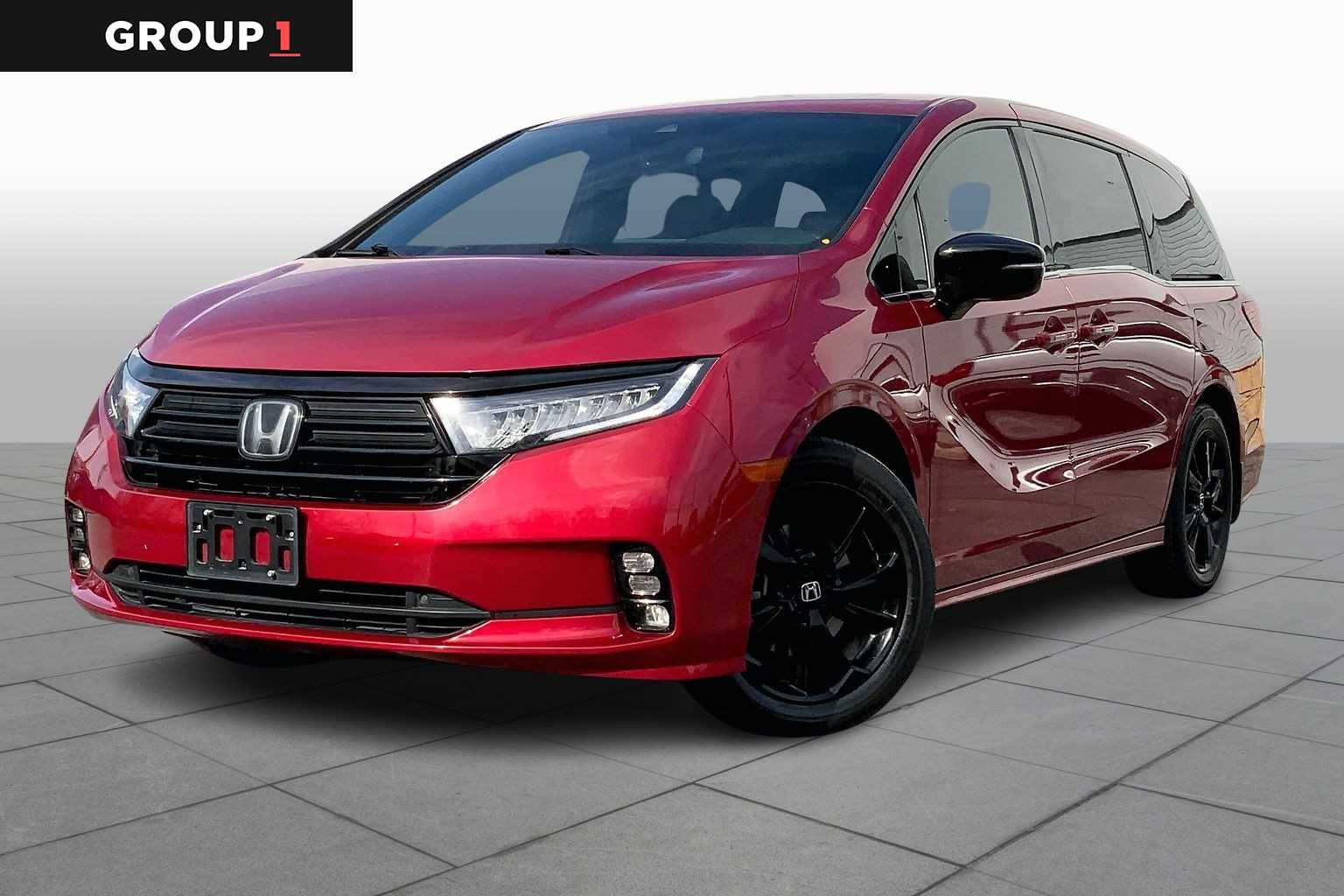 2023 Honda Odyssey SPORT's photo
