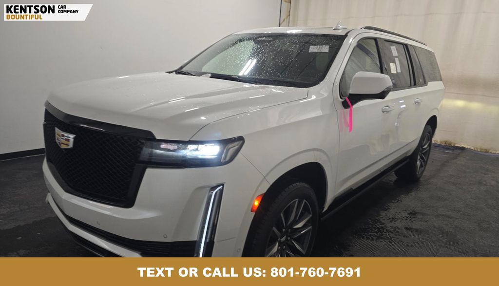 2023 Cadillac Escalade ESV Sport's photo