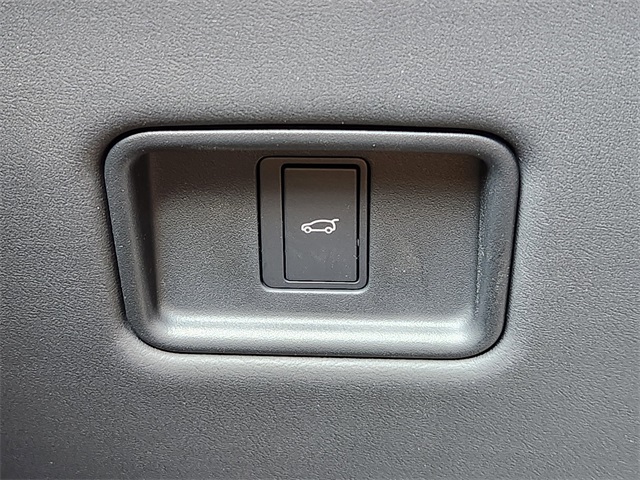 2025 Land Rover Range Rover Sport SE photo 17