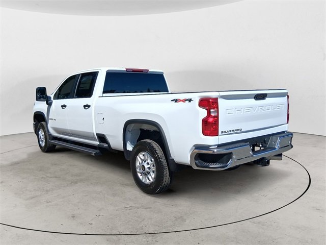 2025 Chevrolet Silverado 2500HD photo 3