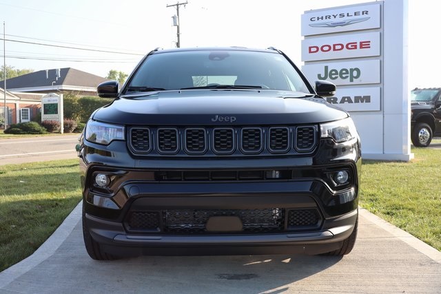 2026 Jeep Compass Limited Altitude photo 4