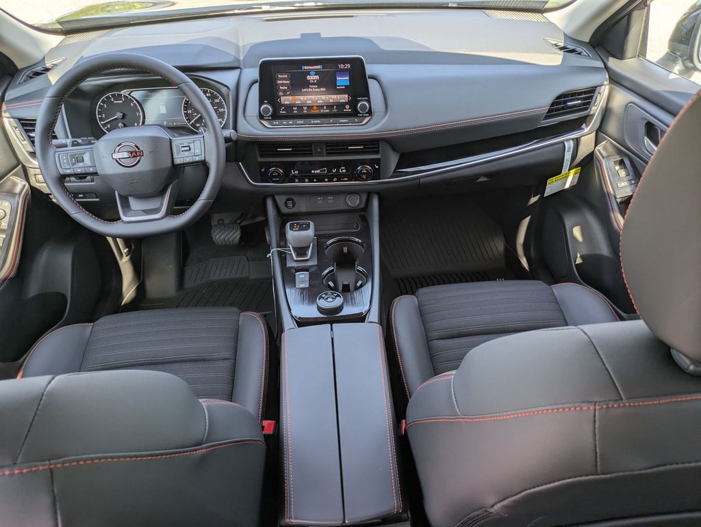 2026 Nissan Rogue SV photo 23