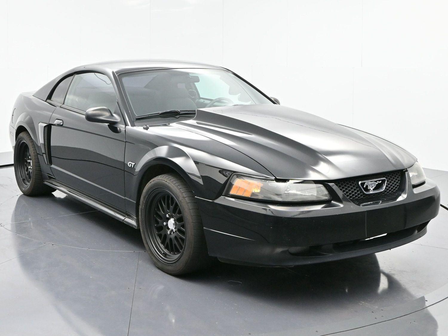 2003 Ford Mustang