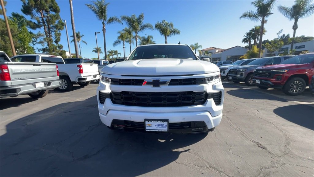 2025 Chevrolet Silverado 1500 RST photo 2
