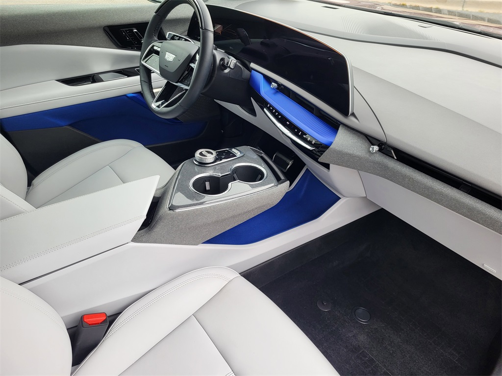 2025 Cadillac Optiq Sport photo 15