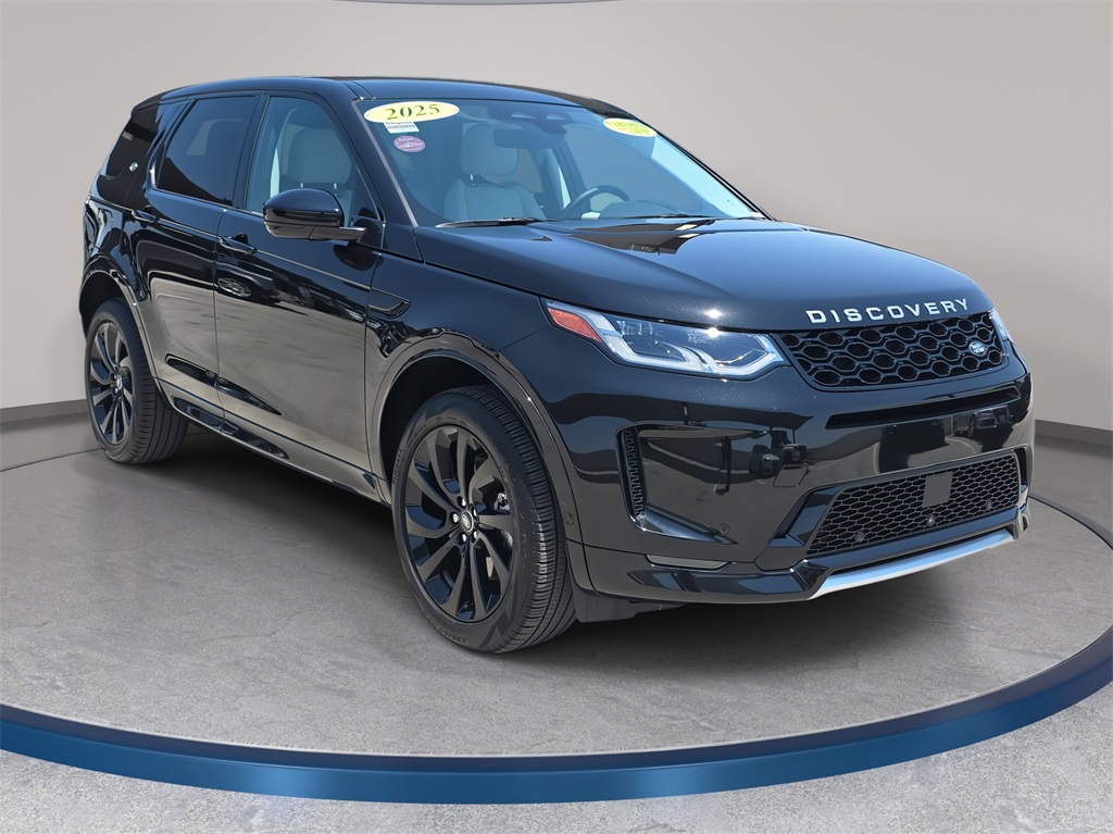 2025 Land Rover Discovery Sport S photo 2