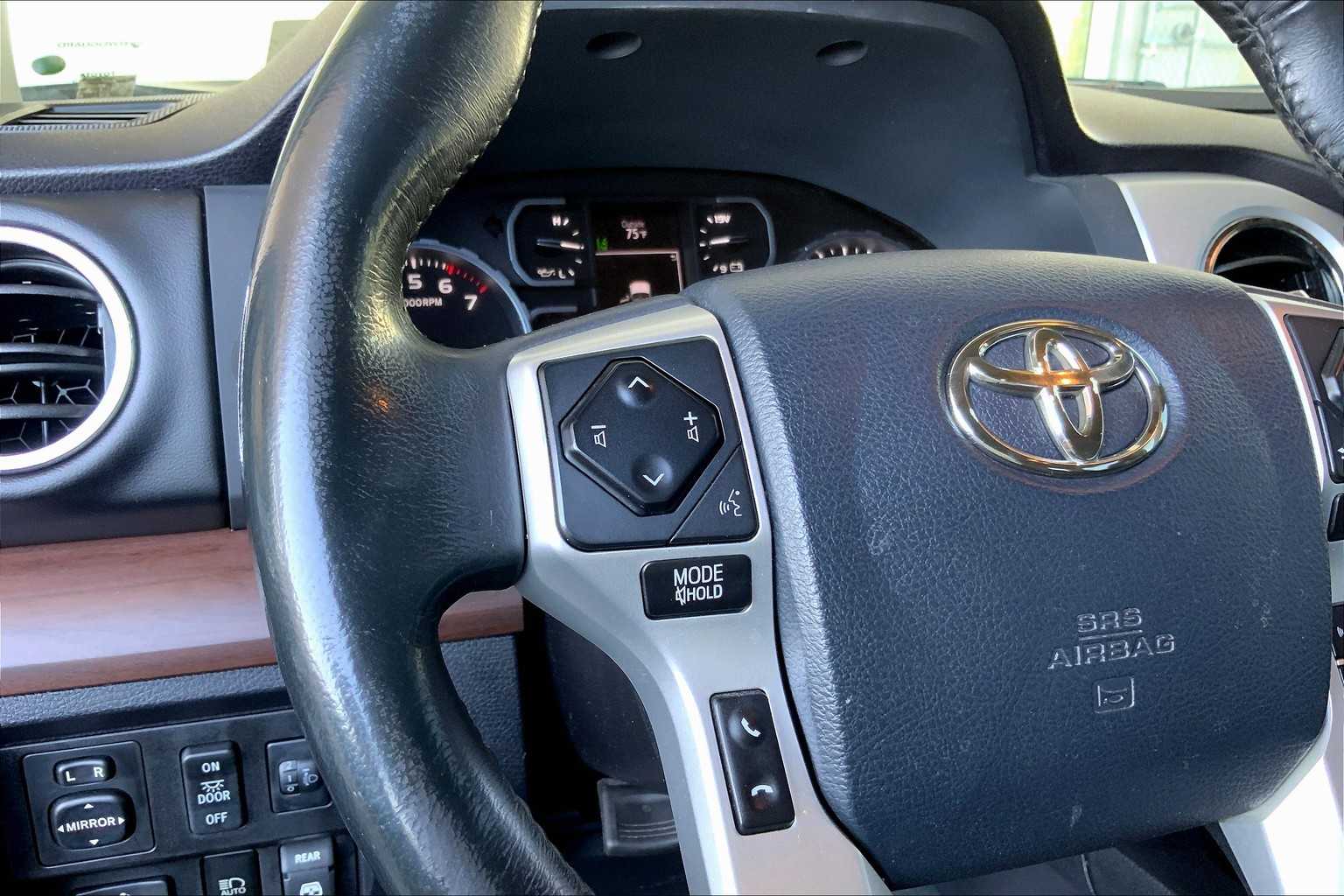 2018 Toyota Tundra Limited CrewMax photo 22