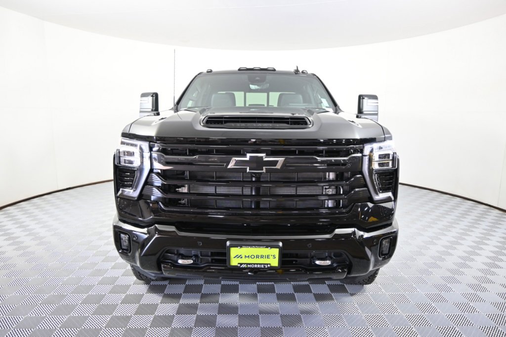 2026 Chevrolet Silverado 2500HD High Country photo 11