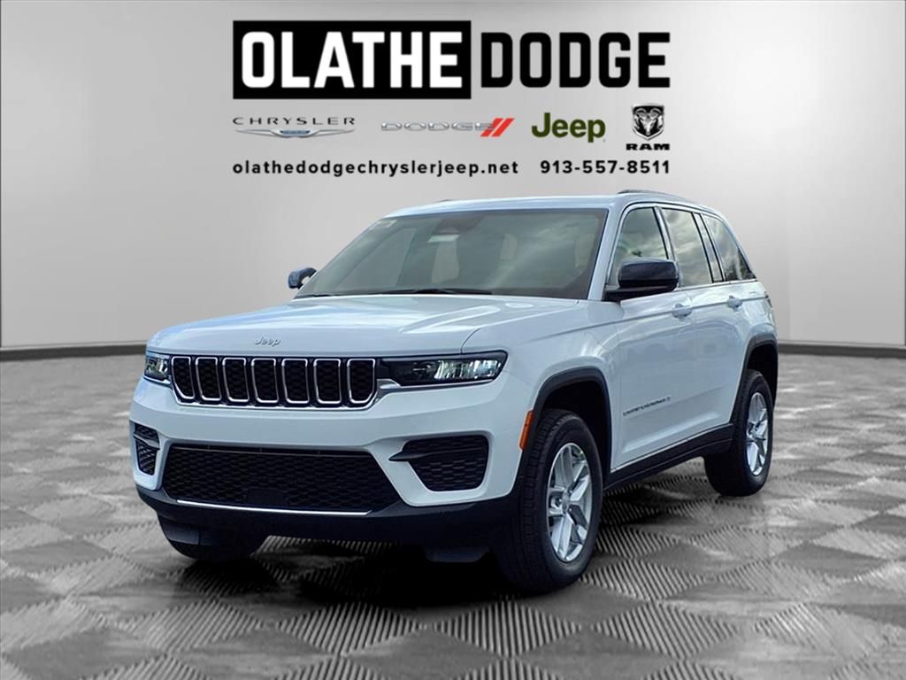 2025 Jeep Grand Cherokee Laredo's photo
