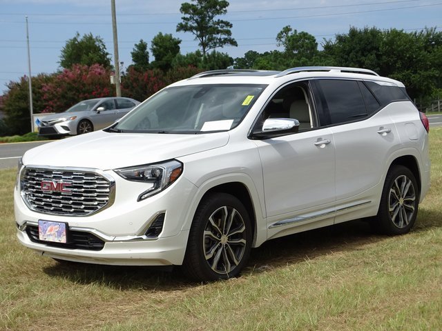 2020 Gmc Terrain Denali photo 3