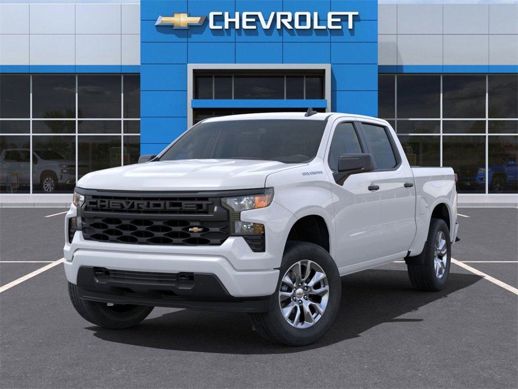 2024 Chevrolet Silverado 1500 Custom photo 5