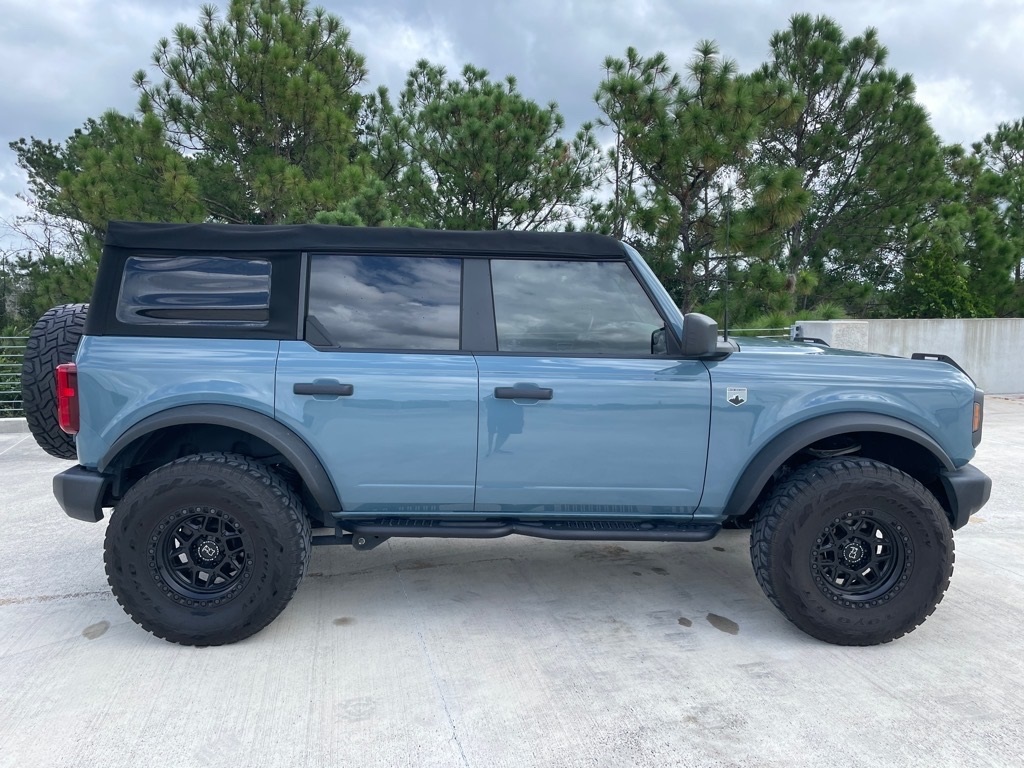 2022 Ford Bronco Big Bend photo 8