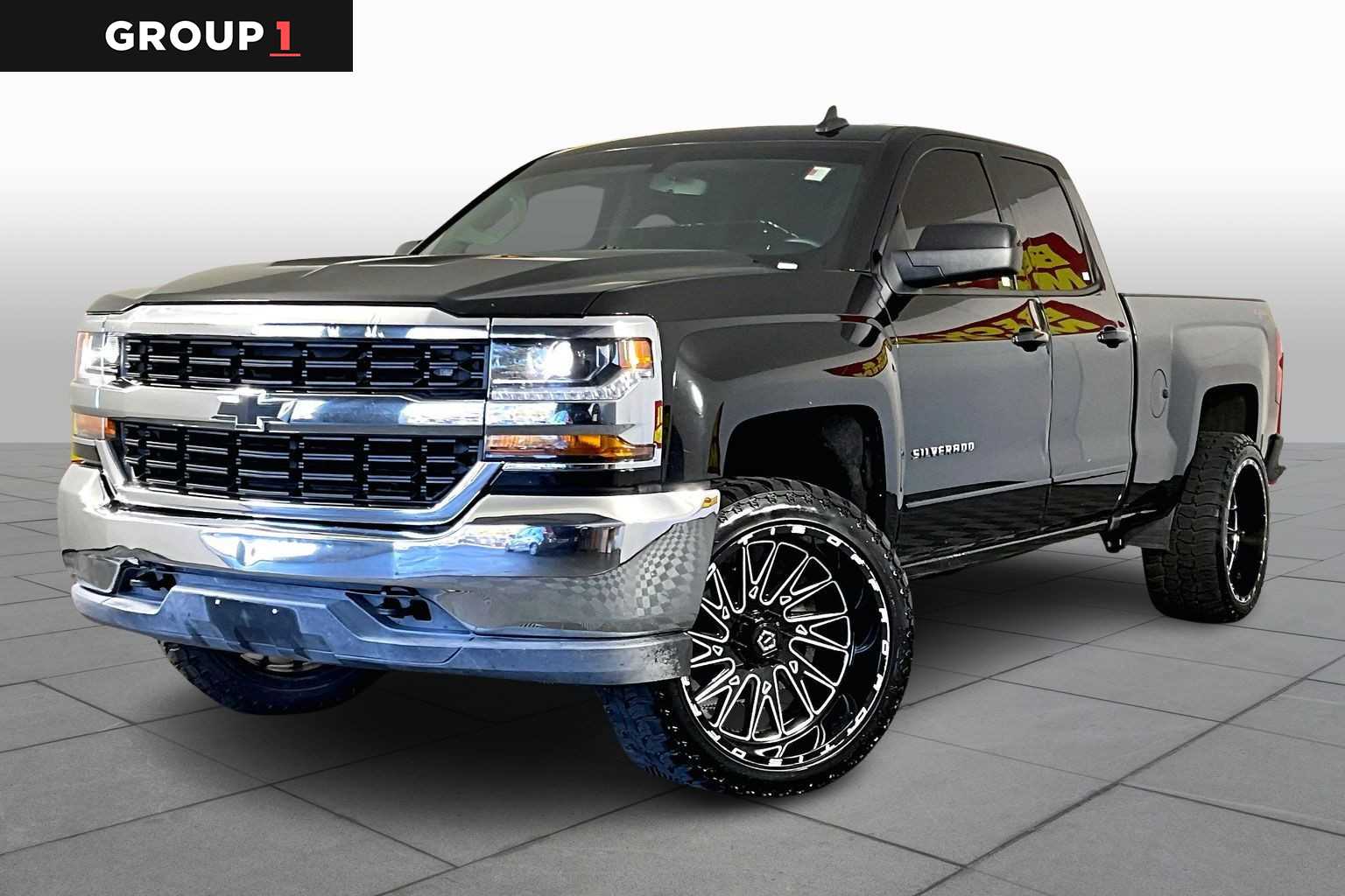 2019 Chevrolet Silverado 1500 LD LT's photo