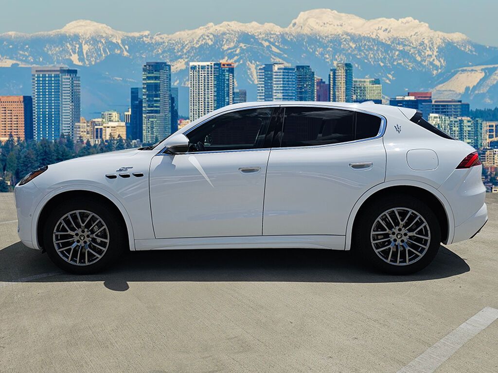 2023 Maserati Grecale GT photo 4