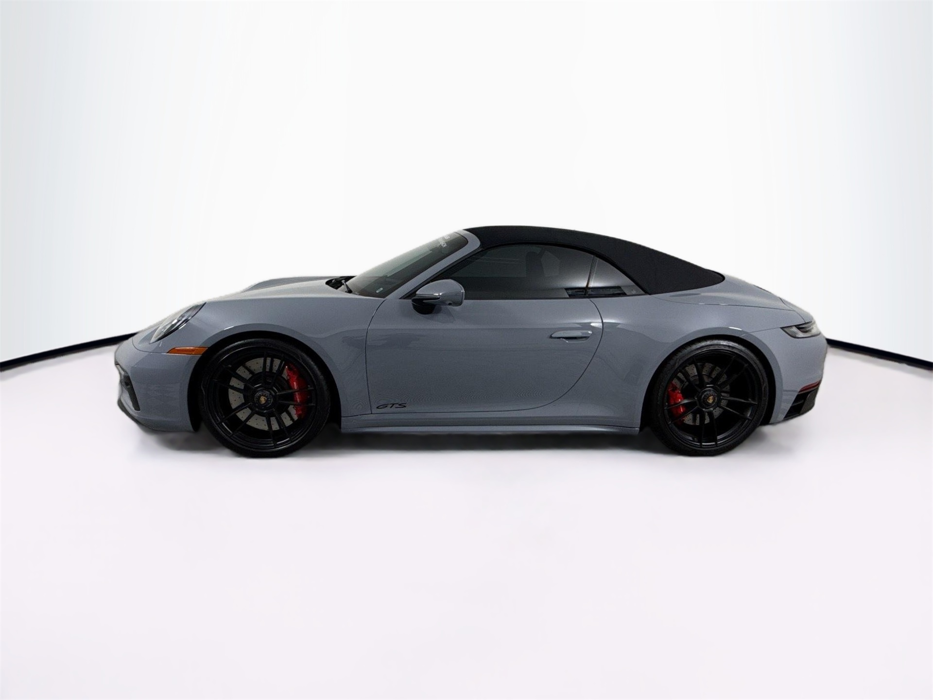 2023 Porsche 911 4 GTS photo 4