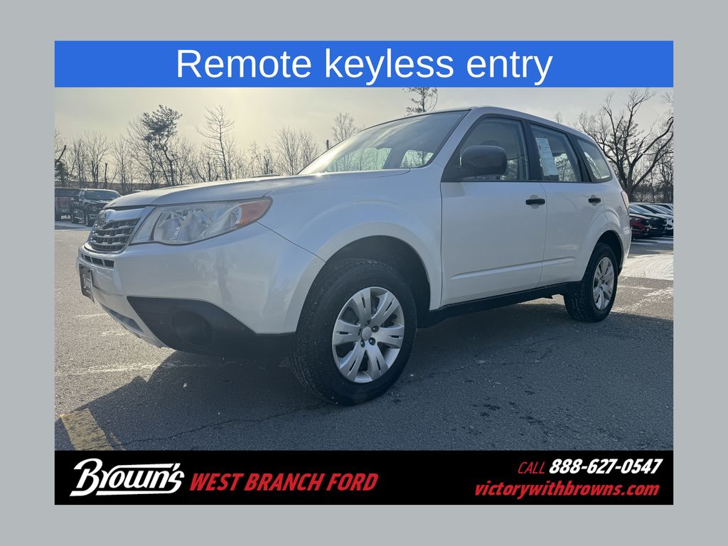 2010 Subaru Forester X's photo