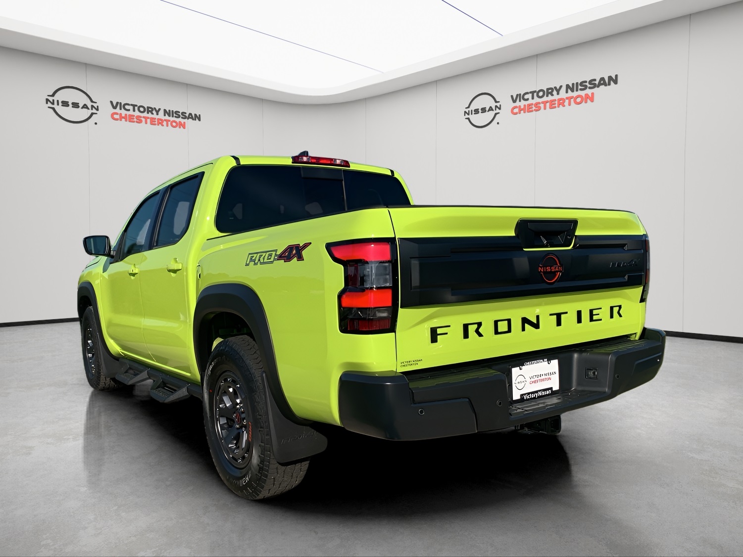 2026 Nissan Frontier Crew Cab PRO-4X photo 2
