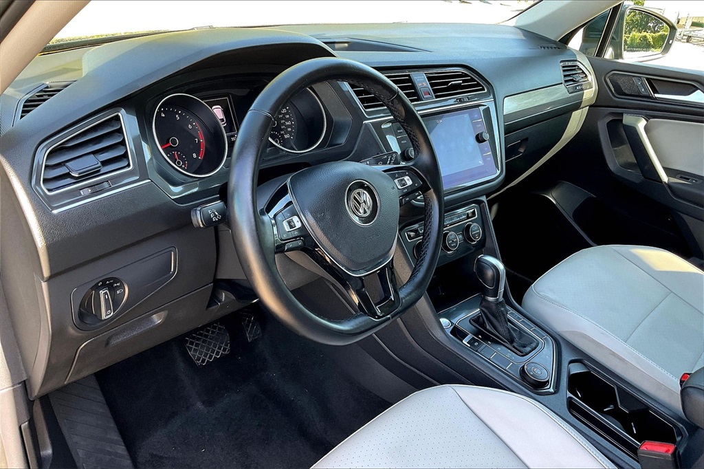 2019 Volkswagen Tiguan SE photo 12