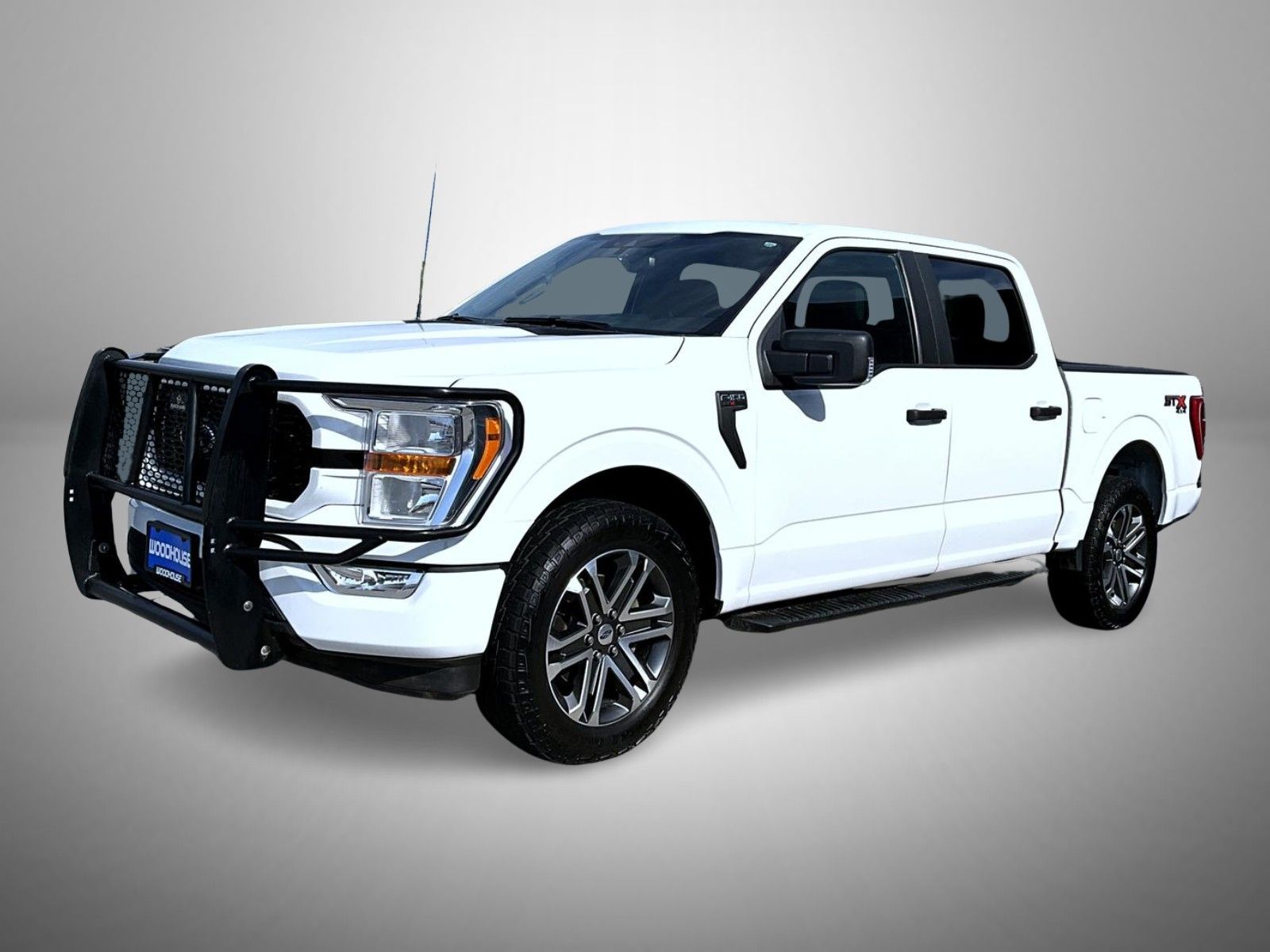 2021 Ford F-150 XL's photo