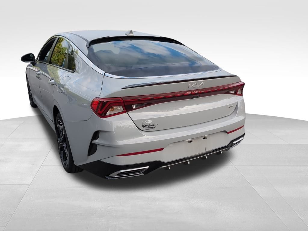 2024 Kia K5 GT-Line photo 5